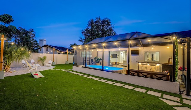 Cozy Clearwater Getaway: Beach, Spa, and Luxury