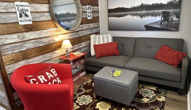 Cozy Coastal Cabin w/Hot Tub