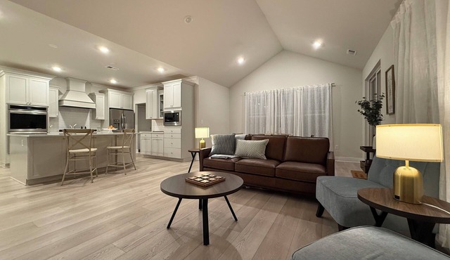 Cozy Coastal Getaway Near DE Beaches Gourmet Kitchen