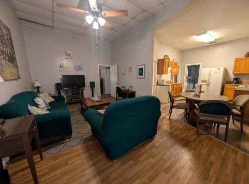 Cozy Coastal Retreat Apt Ingleside