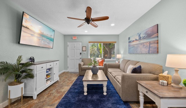 Cozy Cocoa Beach 3BR 2BA | Pet Friendly | Fire Pit