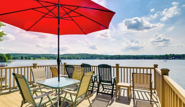 Cozy Cohocton Cottage w/Private Beach & Deck!