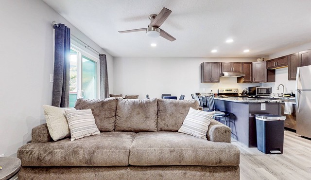 Cozy Colorado Condo | Mountain view retreat with resort amenity access