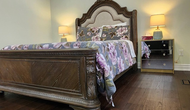 Cozy Comfort Cove