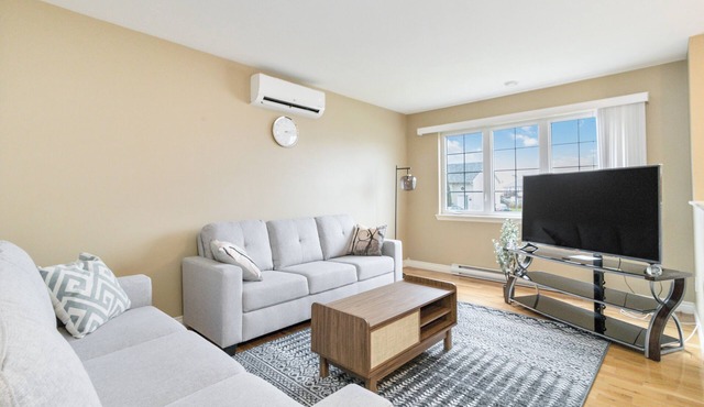 Cozy, Comfortable and Spacious 3 Bedroom Home