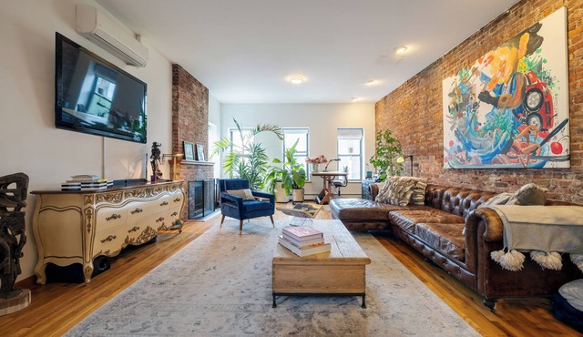 Cozy & Comfy 1BR Apartment in SoHo!