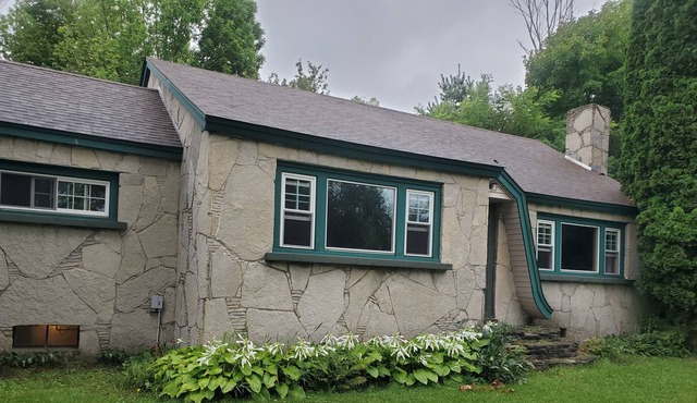 Cozy Comfy Cottage