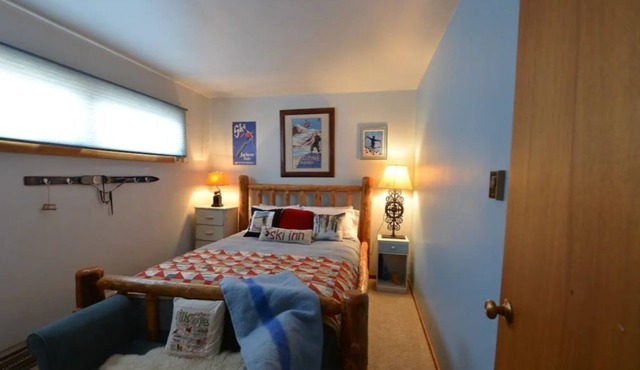 Cozy Condo 5 minutes from Jackson Hole Mountain Resort