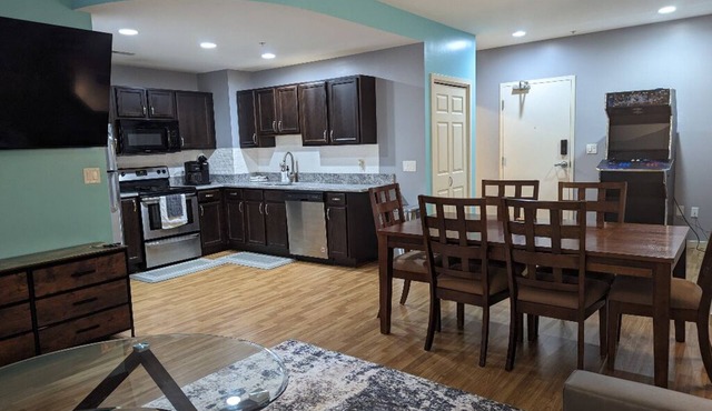 Cozy Condo @ Downtown Lincoln, NE