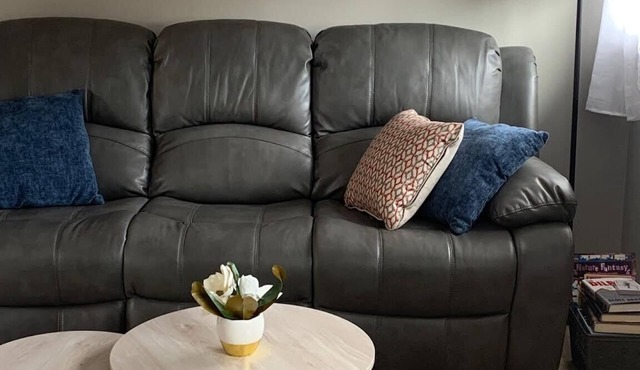 Cozy Condo in the wood! Beautiful wildlife views daily.