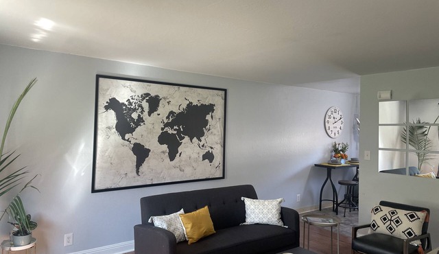 Cozy Condo near Lake Tahoe