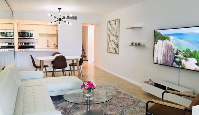 Cozy condo near the beach and tennis