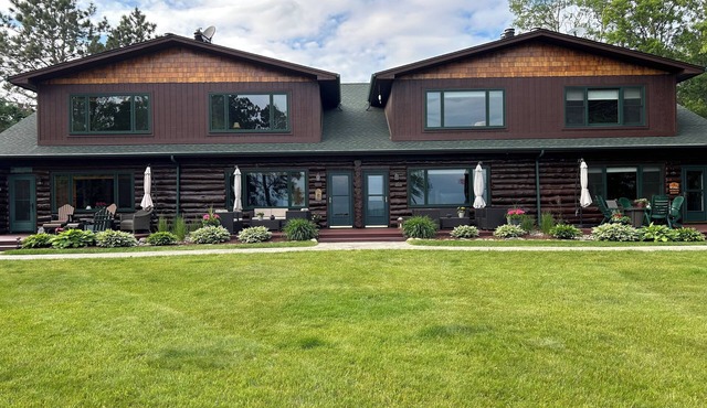 Cozy Condo on Whitefish chain