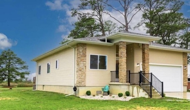 Cozy Contemporary Home