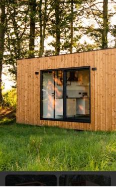 Cozy & Contemporary Lodge by the woods