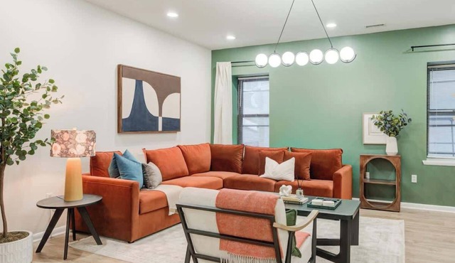Cozy & Convenient 3-Bedroom Near Washington Square