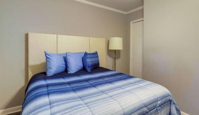 Cozy & Convenient Macon Home ~ 3 Mi to Town!