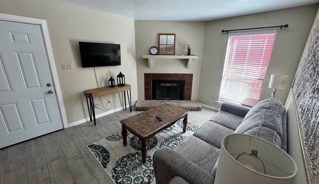 Cozy corporate apartment in Hobbs with WiFi, AC