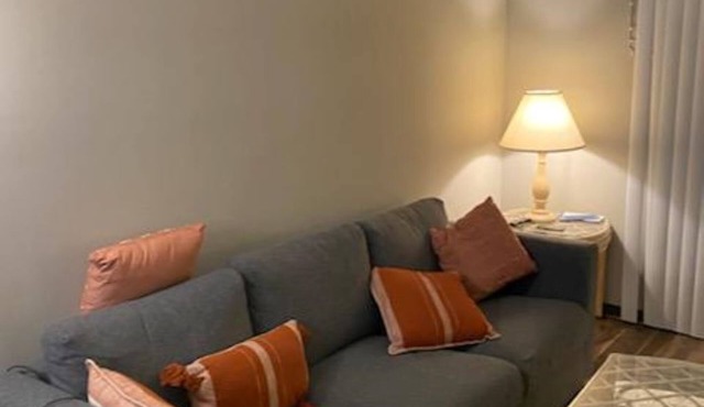 Cozy Corporate Living with a home like feel!