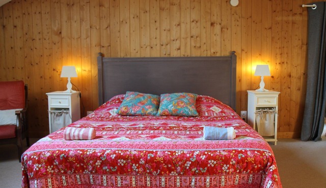 Cozy cottage, swimming pool, tourism and all amenities