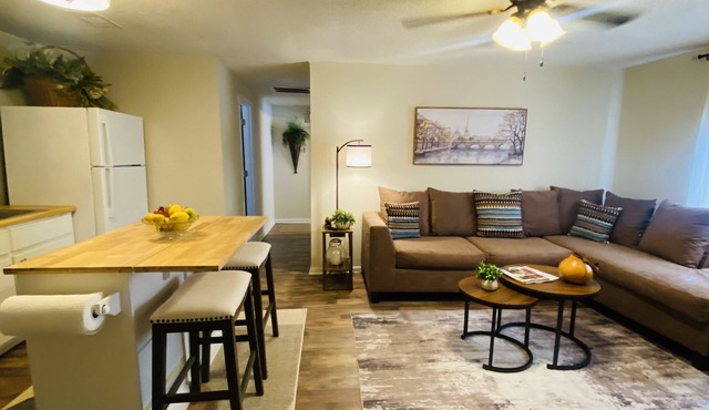 Cozy Cottage 116, 7 minutes from the NORTH MS MEDICAL CENTER, Pet Friendly!