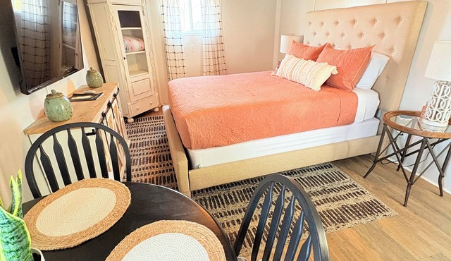 Cozy Cottage 1bed 1bath in Slocomb Al