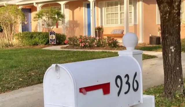 Cozy Cottage 3 blocks from townnn