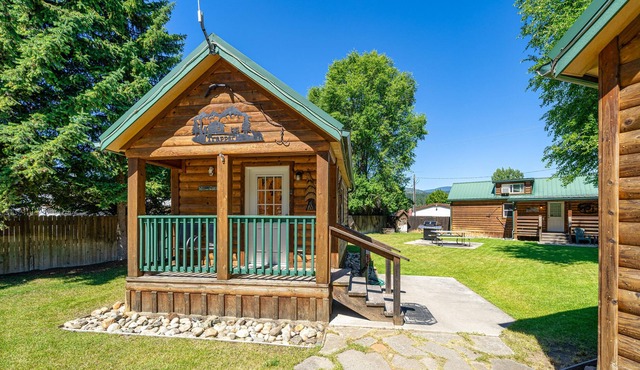 Cozy cottage at the edge of town