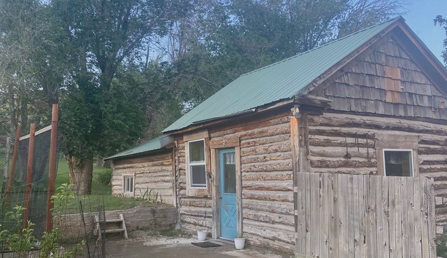 Cozy Cottage Cabin