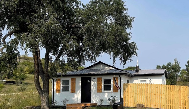 Cozy Cottage centrally located in Fort Pierre