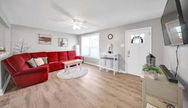 Cozy cottage close to it all in Wilmington