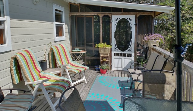 Cozy Cottage Close to the Beach