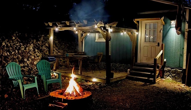 Cozy Cottage Close To Mammoth Cave. Boat Ramp, Master Suite, Pergola, Peaceful.