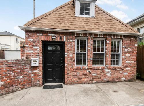 Cozy cottage close to NYC