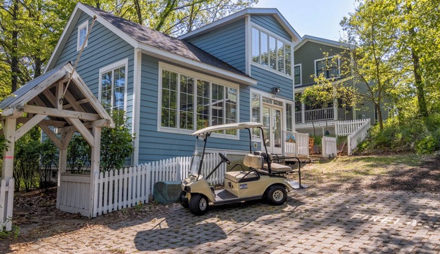 Cozy Cottage in Beachwalk Resort- Sheridan Beach, Pool, Tennis, Parks + more!