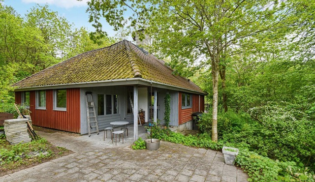 Cozy cottage in beautiful green surroundings on Nordfünen.