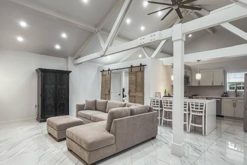 Cozy Cottage in Cos Cob