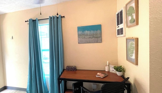 Cozy cottage in Hattiesburg with AC, WiFi