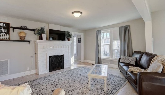 Cozy Cottage in Joplin