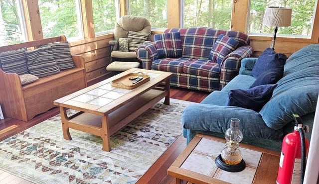 Cozy Cottage in Minden Haliburton