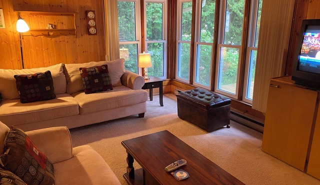 Cozy cottage in Sauble Beach - Steps to beach