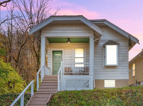 Cozy Cottage in the Heart of Hyde Park home