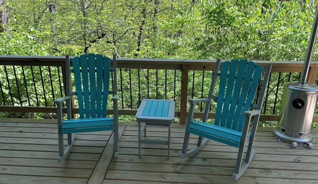 Cozy cottage in the woods