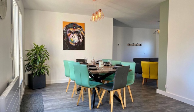 Cozy Cottage in Vineyards near Hellfest, Clisson - Private Garden & Parking, Bikes Included