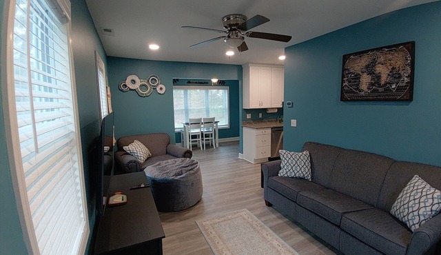 Cozy Cottage minutes from Canandaigua Lake and Fingerlakes Wine Trail