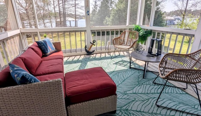 Cozy Cottage/mobile home on the water @ Lake Blackshear