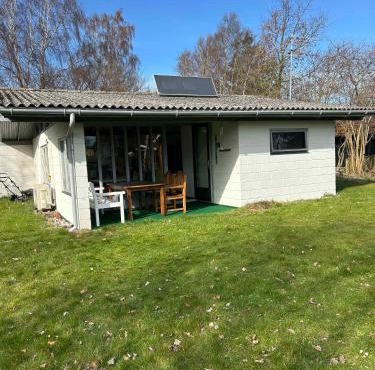 Cozy Cottage Near Bjerge Strand
