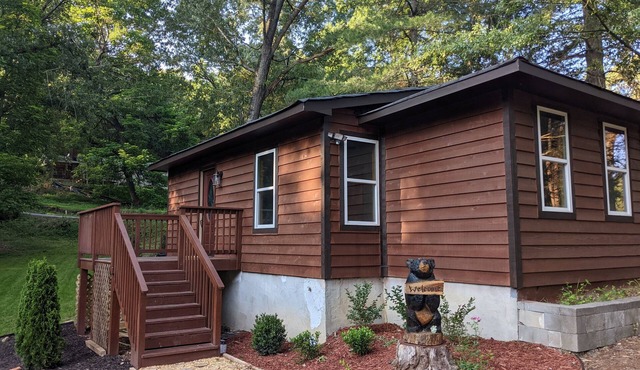 Cozy Cottage Near Lake Lanier