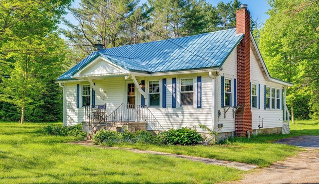 Cozy Cottage: Near Ski Bretton Wood & Franconia