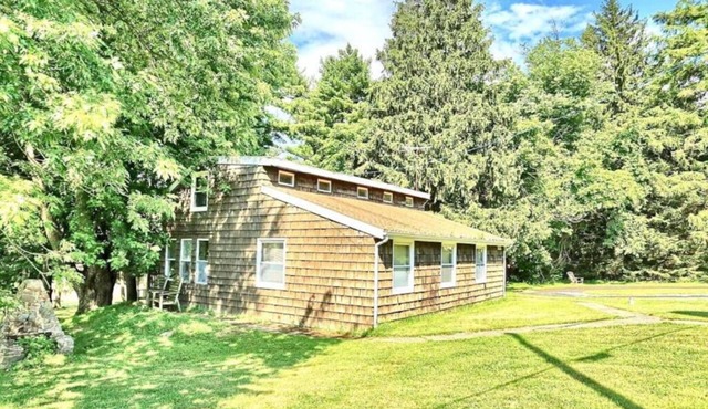Cozy Cottage near Skiing, Gettysburg, and Hiking